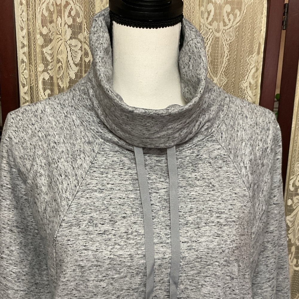 ALL IN MOTION GRAY ACTIVEWEAR PULLOVER - SZ XL - Picture 3 of 9